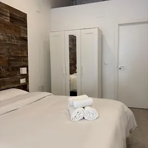  Appartement Hermoso Piso A 3 Min De La Estacion De Bus Y Tren Ave